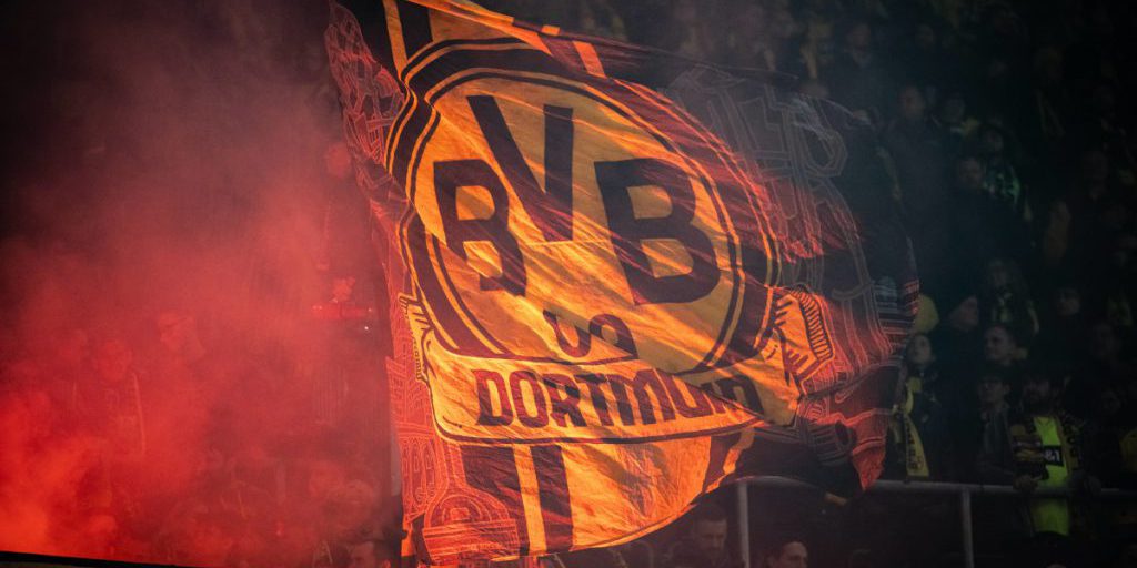 Tifosi del Borussia Dortmund in Rivolta contro la Decisione della Deutsche Fußball-Liga