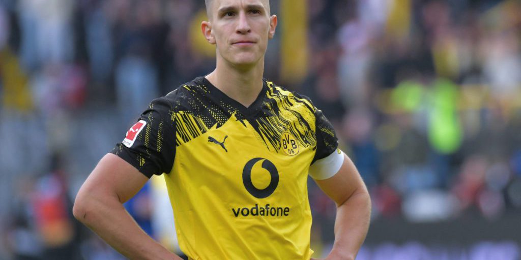 Futuro incerto per Nico Schlotterbeck al Borussia Dortmund: cosa ci riserva il rinnovo del contratto?
