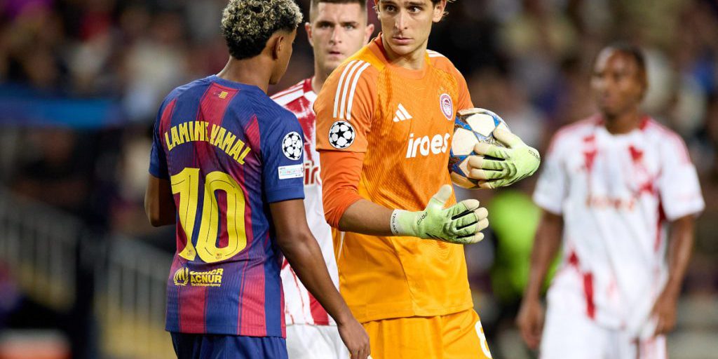 Borussia Dortmund cerca nuovo portiere: rischio di partenza per Gregor Kobel