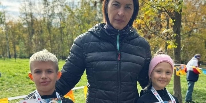 Серпуховских легкоатлетов отметили на кроссе в Чехове