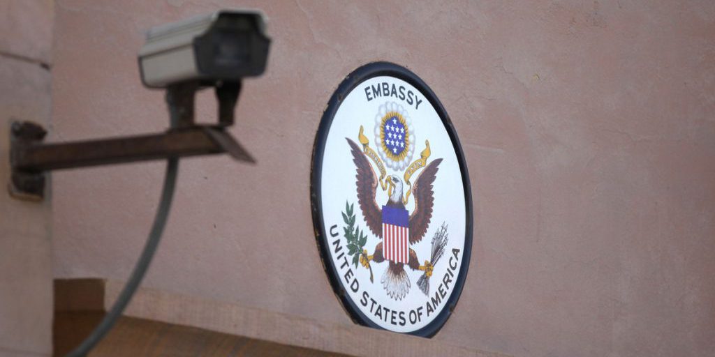 Сийярто признал нереалистичность требований Трампа отказаться от нефти и газа РФ