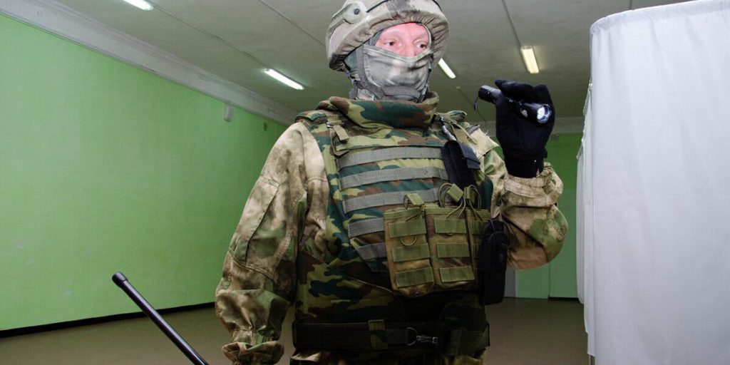 La Rosgvardia Garantisce la Sicurezza alle Elezioni nella Regione di Penza