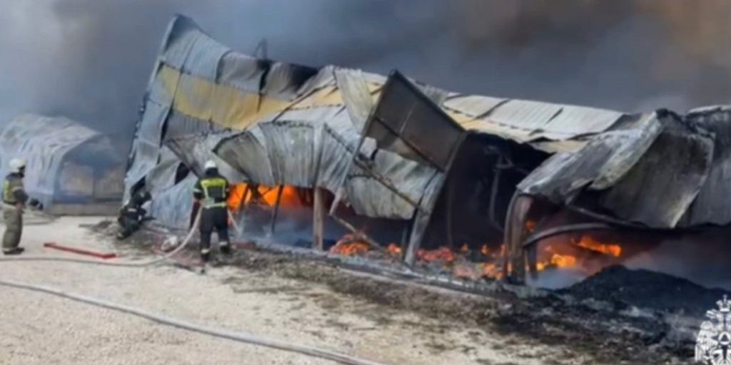 В Дагестане ликвидировали открытое горение на складах