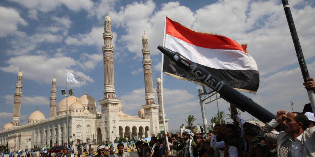 Хуситы вновь атаковали Израиль ракетами и беспилотниками