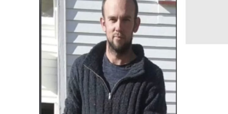 "La tragica fine del padre eremita: la storia di Rhys Warren e dei suoi tre figli nascosti nelle foreste della Nuova Zelanda"