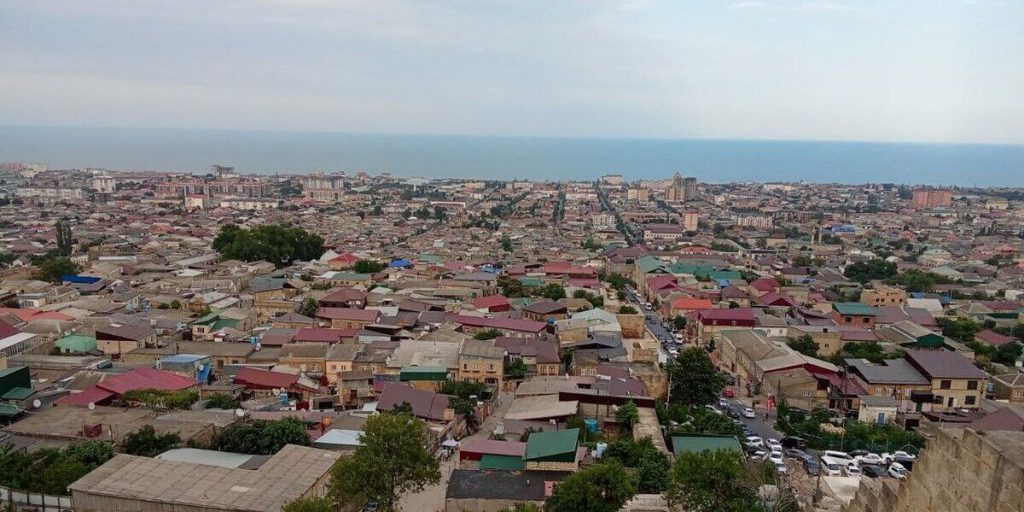 Бесплатная экскурсия по Старому городу ждет гостей Дербента в День туризма