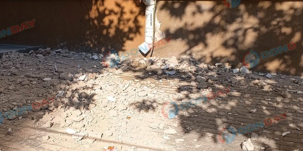 Crollo della facciata di un edificio a Rostov: cause e conseguenze di un incidente preoccupante