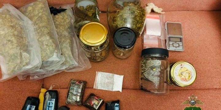 В Калуге задержали мужчину с крупной партией наркотиков