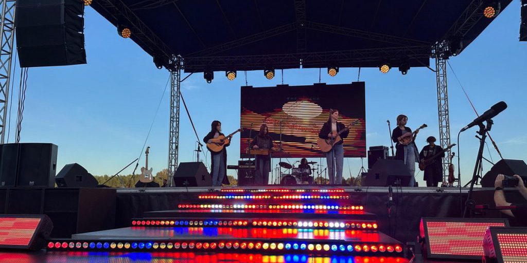 Калужские музыканты участвовали в гитарном рекорде в Белоруссии