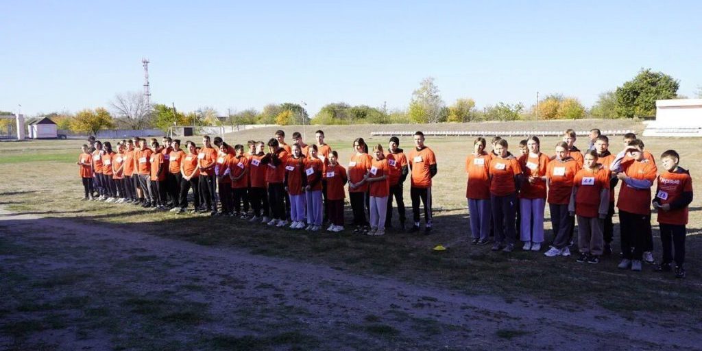 В Нижних Серогозах активисты Движения Первых приняли участие в забеге