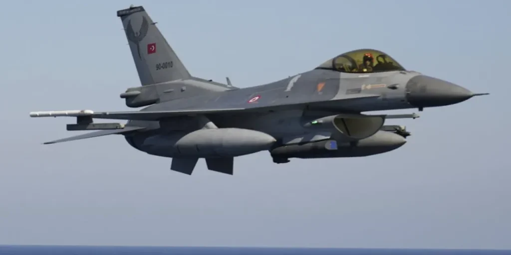 Turcia cerca il relitto del drone abbattuto sopra il Mar Nero