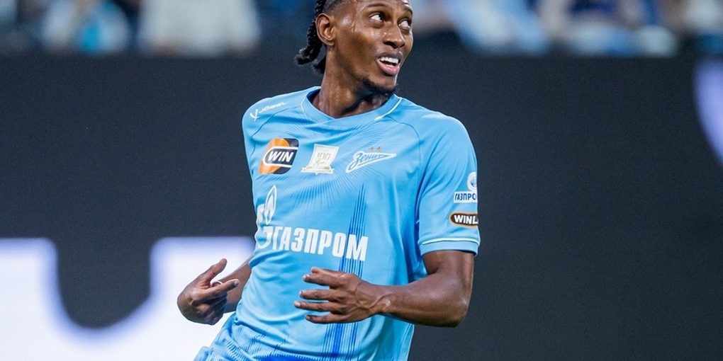 Футболист «Зенита» Кассьерра пропадет с поля на четыре недели из-за травмы