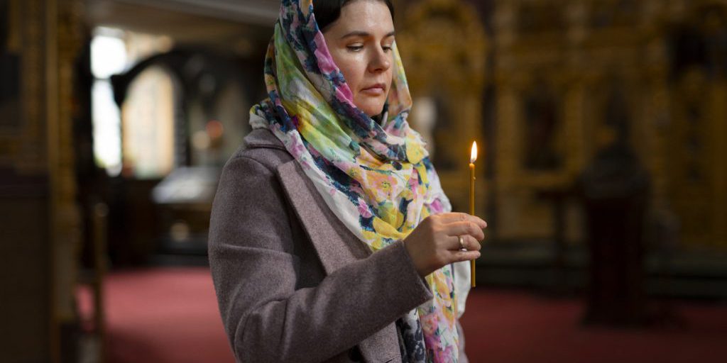 Церковный праздник 6 октября: Заговорная свеча и первая печь — что означает день Ираиды Спорной в народном календаре