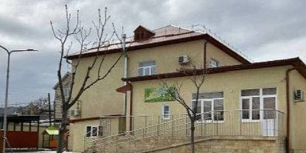 Indagine per maltrattamento dei bambini in un asilo nido a Derbent: le autorità russe avviano un'inchiesta dopo segnalazioni di abusi