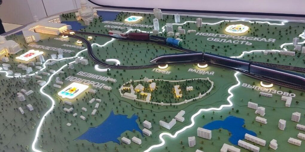 Preparazione di personale per la linea ad alta velocità Mosca-San Pietroburgo: un passo importante per il successo del progetto ferroviario russo