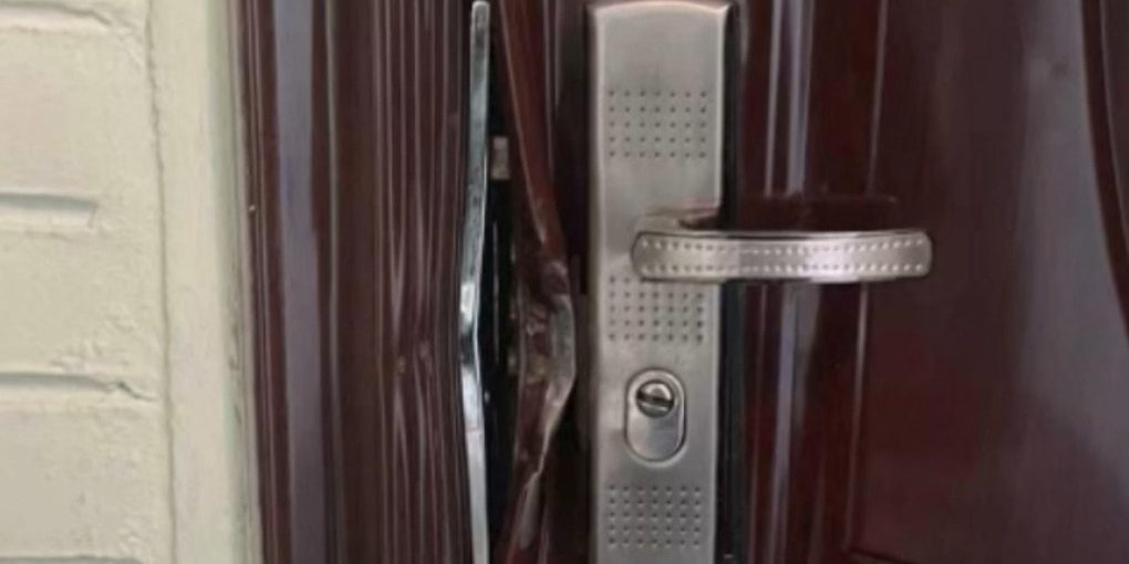 Задержали серийного взломщика, обносившего квартиры в Ленобласти