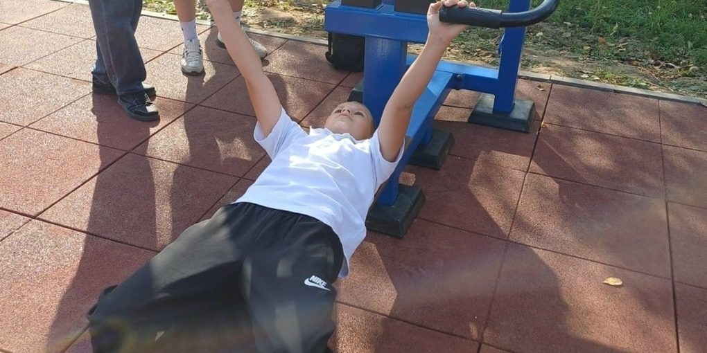 В Сусанинской школе открыли новую спортплощадку