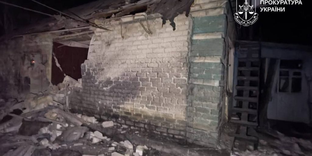 ce1cced2b0a8fe05f26c70abf866a18f-2