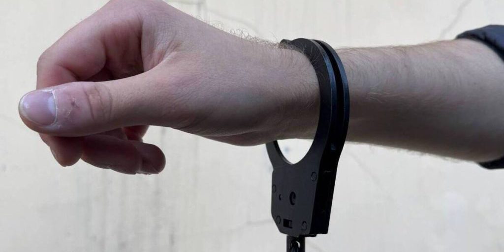 Omicidio a Pikałowo: arrestato sospettato per la morte di un cuoco di caffè