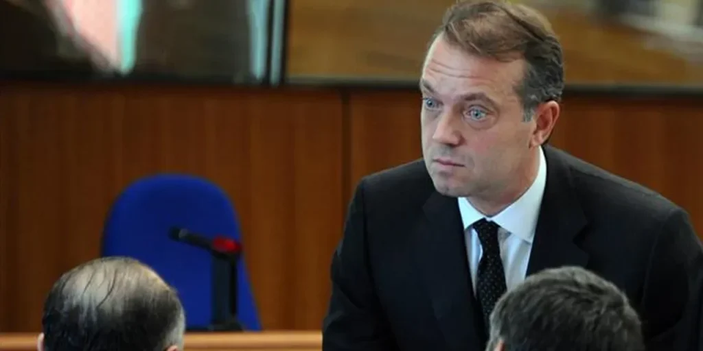 Cem Uzan perde il caso a Parigi: sentenza turca riconosciuta in Francia