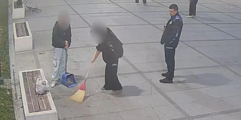 Giovani di İnegöl scoperti a gettare rifiuti sul suolo: autorità intervenute e sanzioni applicate