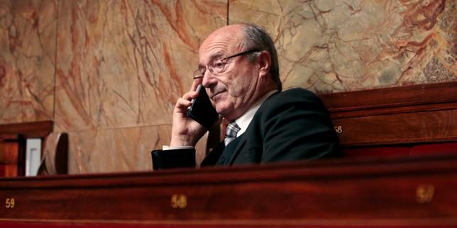 Jacques Bompard può tornare in corsa per il sindaco di Orange dopo la revoca dell'ineligibilità