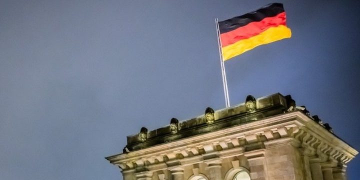 В Германии заявили об исчезновении страны в случае конфликта с Россией