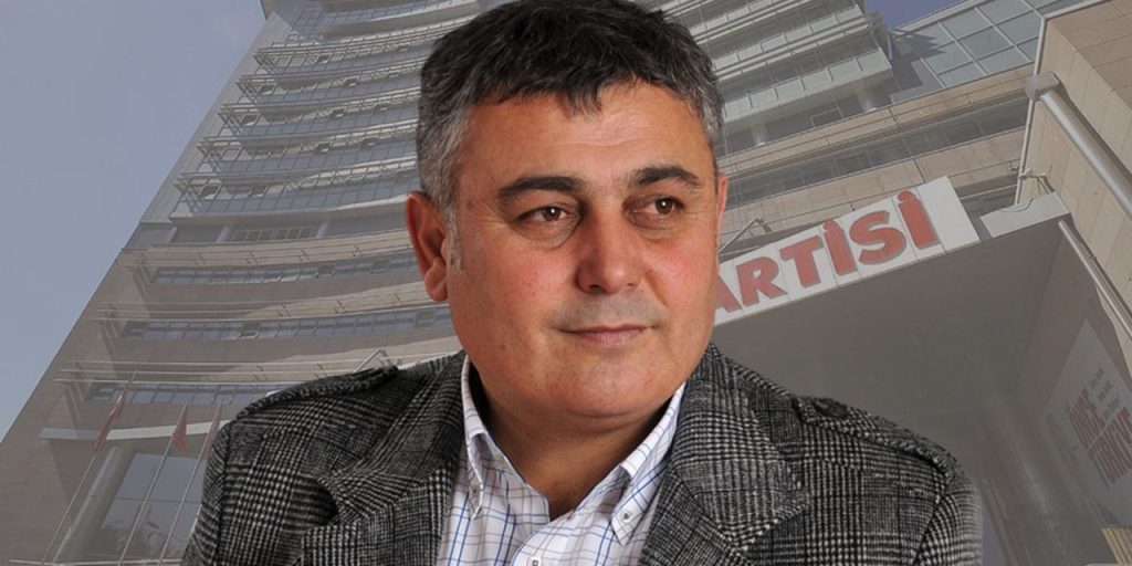 Cambio di schieramento politico: il Presidente del Comune di Aksu lascia il CHP per unirsi all'AK Parti