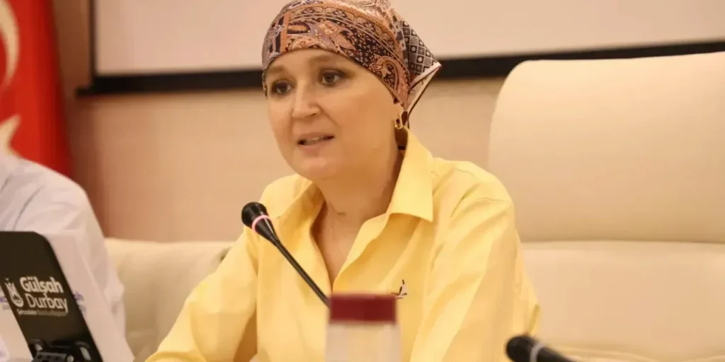 Sindaco di Şehzadeler, Gülşah Durbay, in terapia intensiva per insufficienza multiorgano durante il trattamento del cancro al colon