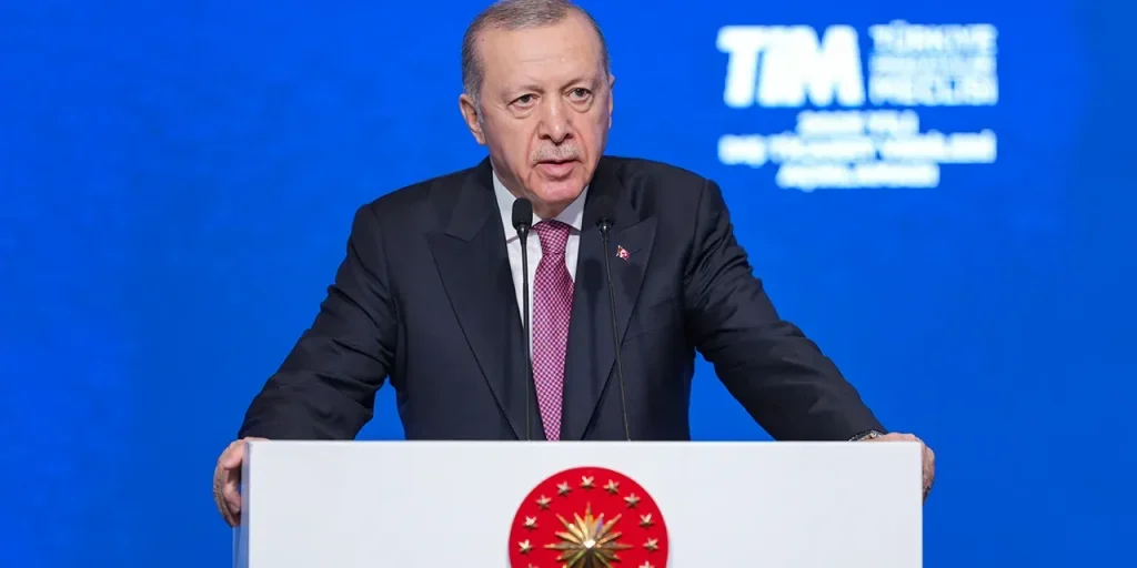 Turquia raggiunge record di esportazioni 2025: 396,5 miliardi di dollari, con TOGG e HÜRJET in primo piano