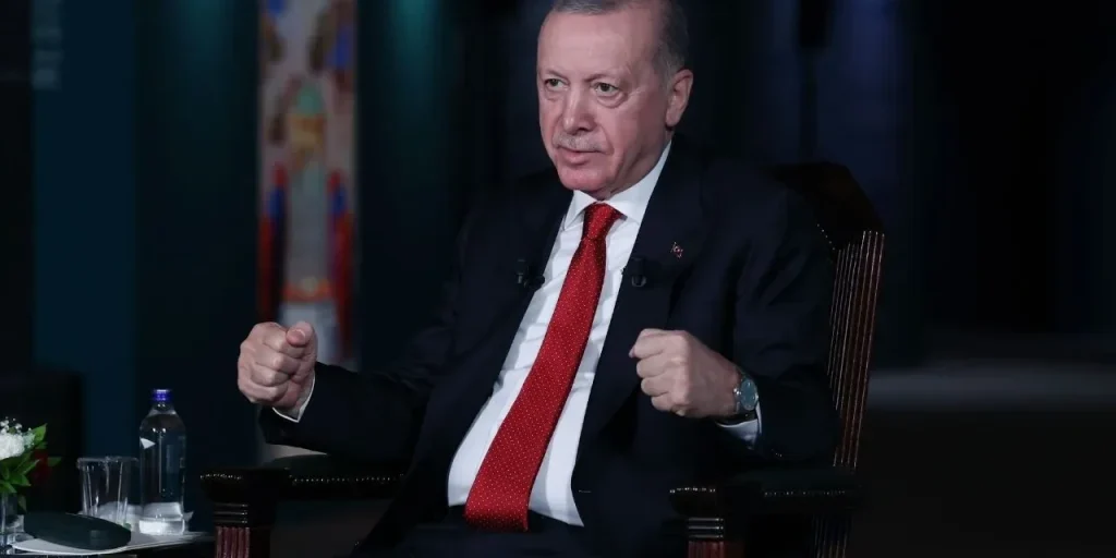 Erdoğan apre l’esposizione “Hane İslam Eserleri” e chiama a più figli per fermare il calo demografico