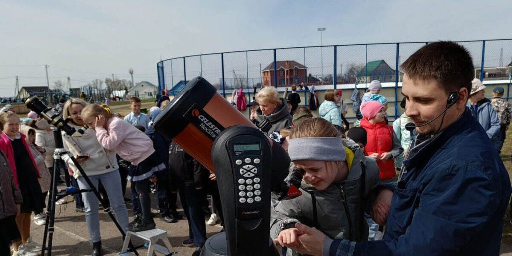 Progetto GagarinFest: un'iniziativa per promuovere l'astronomia tra gli adolescenti nella regione di Penza