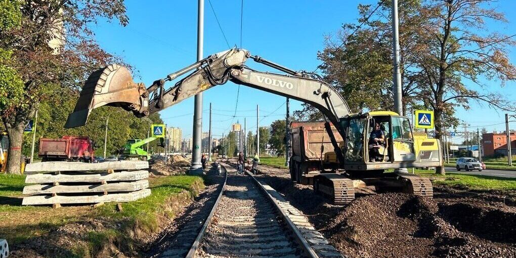 Lavori di riparazione dei binari del tram: aggiornamento e miglioramento della rete di trasporto pubblico