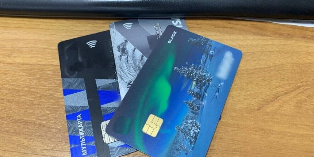 Moscovita condannato per aver utilizzato carta di credito trovata per acquistare telefono