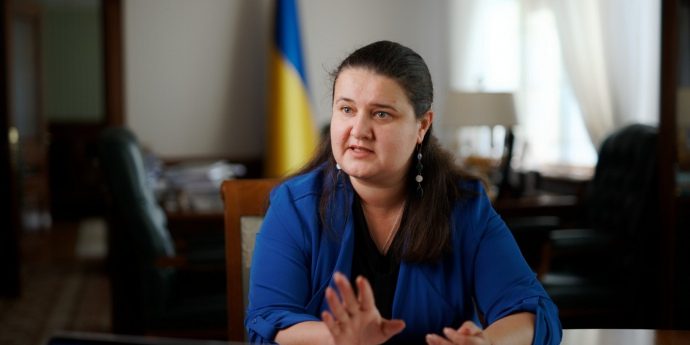 Zelenskyy nomina l’ex ambasciatrice Oksana Markarova a consigliere per la ricostruzione e gli investimenti