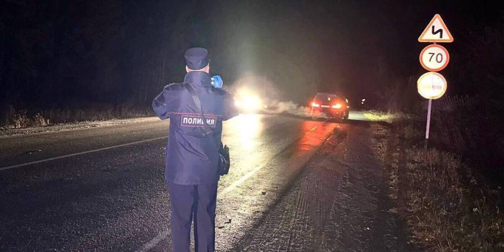 Incidente mortale a Reževskij: donna uccisa da un'auto mentre attraversava la strada