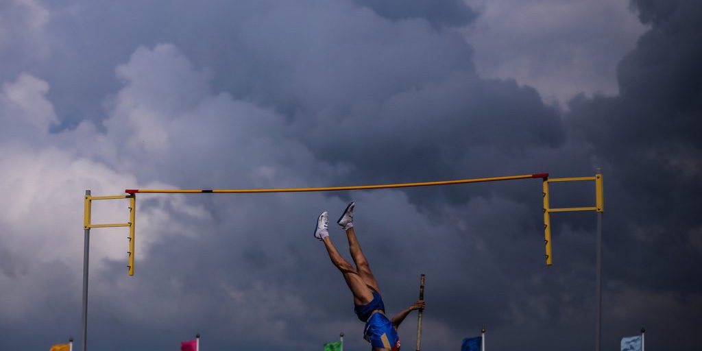 Побит мировой рекорд в прыжках с шестом