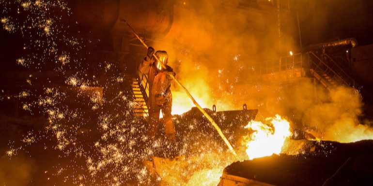 One of Russia's biggest steel producers suffers collapse in profits and demand