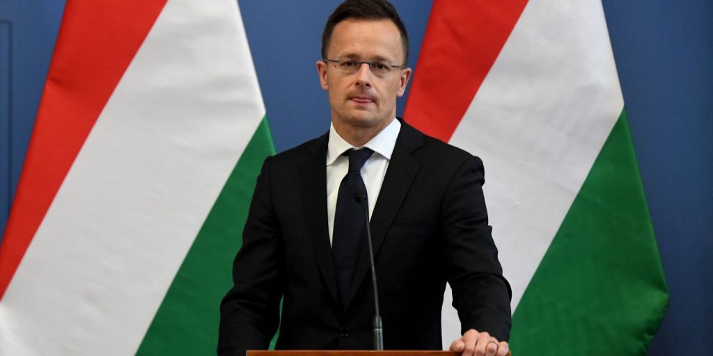 d7048bead8df8b1736b7b37fe762de0e