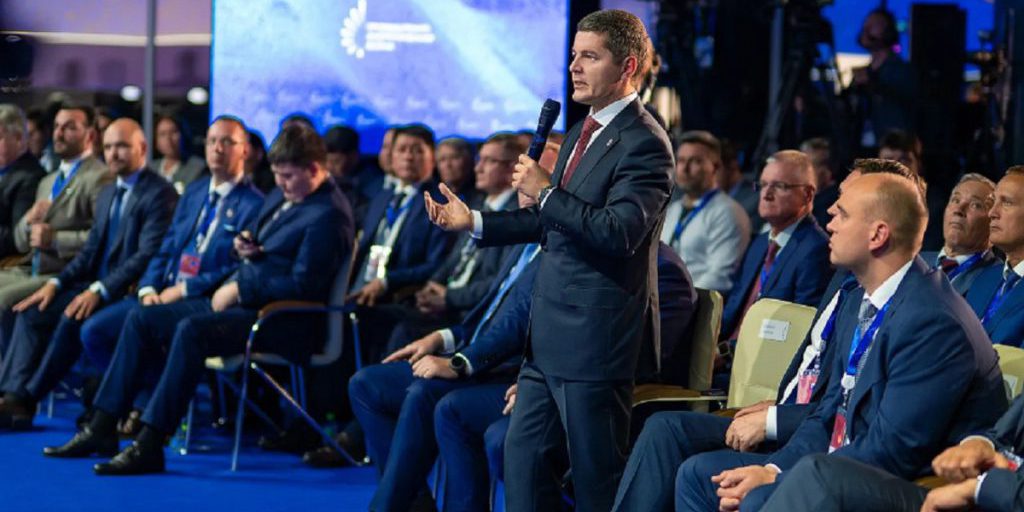 Дмитрий Артюхов в Тюмени рассказал о перспективах нефтегазовой отрасли на Ямале