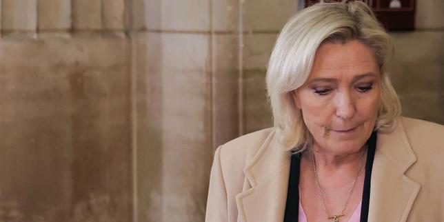 Marine Le Pen ammette possibile reato e rinuncia all'innocenza durante l'appello