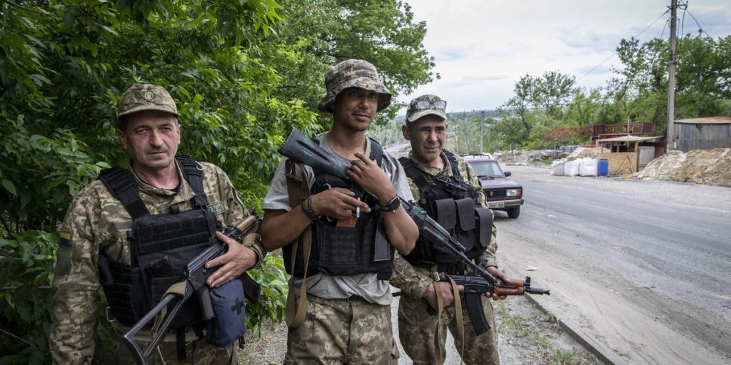 ВСУ отправляют на Харьковщину новые резервы в попытках задержать Российскую Армию
