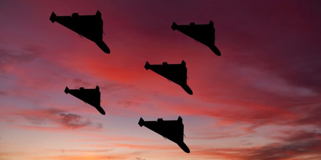 Attacco di drone russi a Kharkiv: feriti e gravi conseguenze per la popolazione civile ucraina