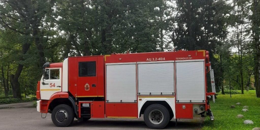 Incendio a Ura-Guba: intervento dei vigili del fuoco e possibili conseguenze per la comunità locale