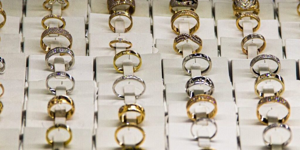 Эксперт Мильчакова рассказала тулякам, в чем сейчас хранить сбережения