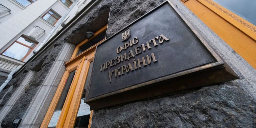 Zelenskyy considera di trasferire parte delle funzioni del Gabinetto al Consiglio Nazionale di Sicurezza e Difesa