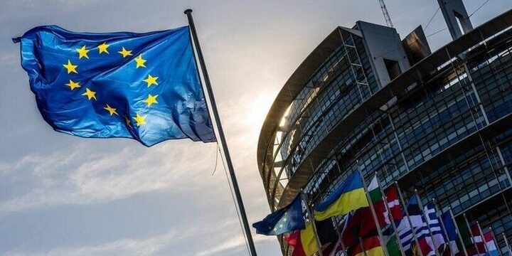 L'Unione Europea e la Russia: una Relazione Tesa tra Russofobia e Conflitto