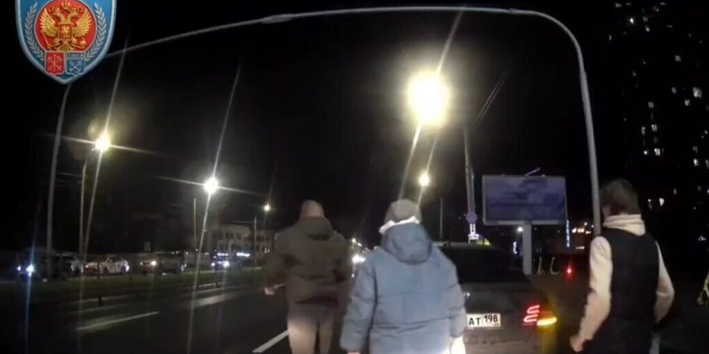 Неэтичные разборки петербуржцев на иномарках возмутили инспекторов ГИБДД