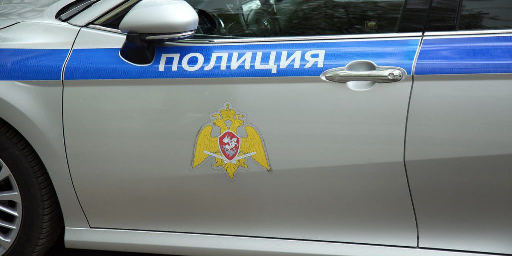 Задержаны еще трое подозреваемых после гибели десятков людей от паленого алкоголя