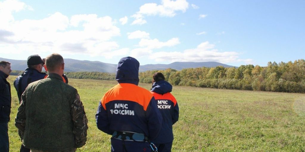 Ricerche della famiglia Ussolcev scomparsa nella taiga montuosa del Territorio di Krasnojarsk, limitate a volontari con formazione alpinistica speciale per garantire la sicurezza